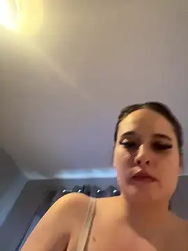 LollyLove  online show from February 15, 11:19 am