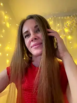 LucieMack online show from January 11, 2:55 pm