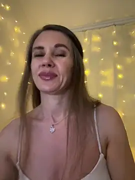 LucieMack online show from June 24, 5:56 pm