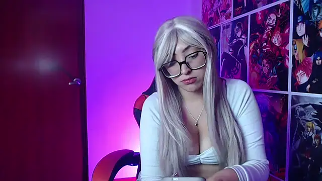 Snapshot of Arianna_fairy chatting on July 8, 4:11 pm Arianna fairy online show from July 8, 4:11 pm