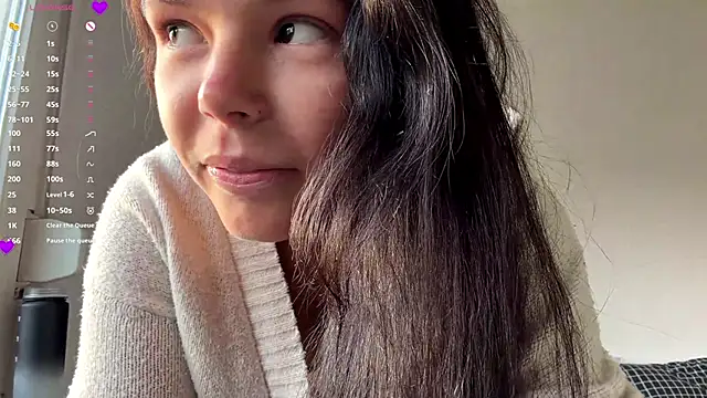 MaydaCornwall online show from March 21, 5:05 pm