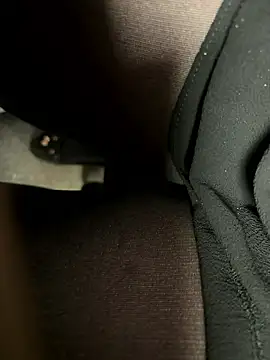 HiddenHoneyLDN online show from January 16, 11:47 am