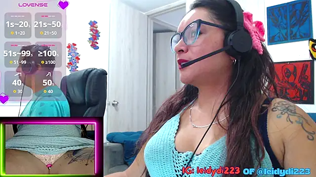 leidydi223 online show from September 23, 1:25 pm