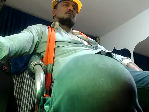 Snapshot of ElCaballeroNegro24 chatting on November 21, 12:54 am ElCaballeroNegro24 online show from November 21, 12:54 am