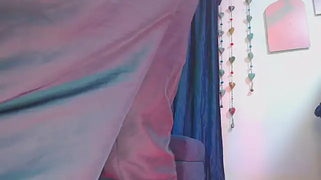 Snapshot of ElCaballeroNegro24 chatting on February 20, 3:14 am ElCaballeroNegro24 online show from February 20, 3:14 am