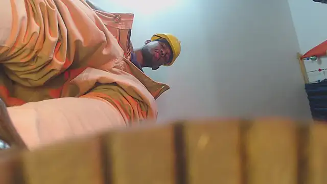 Snapshot of ElCaballeroNegro24 chatting on March 9, 4:05 am ElCaballeroNegro24 online show from March 9, 4:05 am