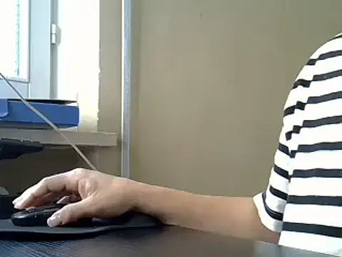 Snapshot of ITALIANASISIXX chatting on October 28, 7:56 am ITALIANASISIXX online show from October 28, 7:56 am