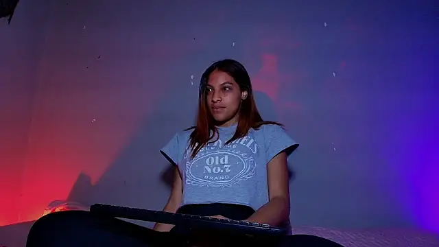 Snapshot of m_rosee chatting on November 7, 12:27 pm m rosee online show from November 7, 12:27 pm