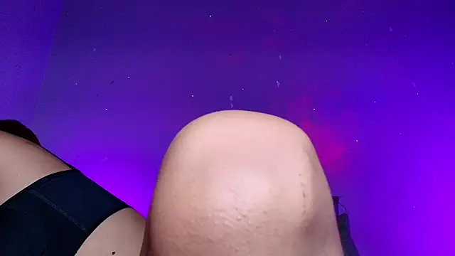 Snapshot of m_rosee chatting on November 22, 12:04 pm m rosee online show from November 22, 12:04 pm