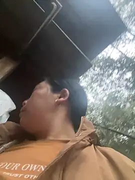 Lai005 online show from March 5, 11:45 pm