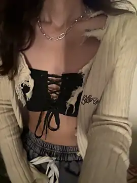  Maya zaidi  online show from January 18, 4:22 pm