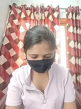 Snapshot of Ruhi_07 chatting on July 14, 10:21 am Ruhi 07 online show from July 14, 10:21 am