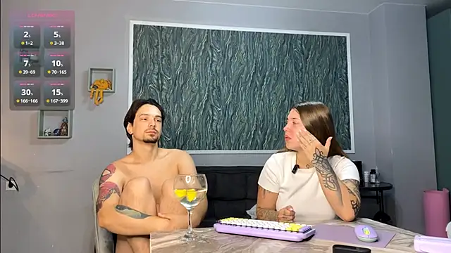 Snapshot of VelvetMiley chatting on July 22, 2:25 am VelvetMiley online show from July 22, 2:25 am