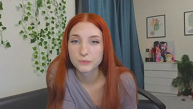 Snapshot of Olivia_Rid_ chatting on December 14, 10:14 pm Olivia Rid online show from December 14, 10:14 pm