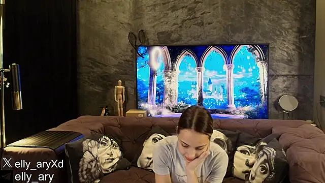 daddyonlyloveme online show from February 4, 9:42 pm