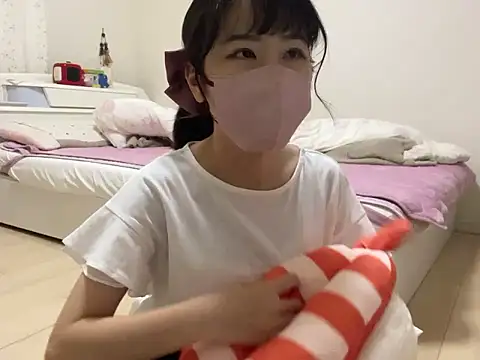 Snapshot of sora_033 chatting on December 15, 3:16 pm sora 033 online show from December 15, 3:16 pm