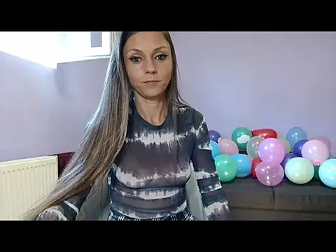 RheaEtthan online show from September 19, 8:49 am