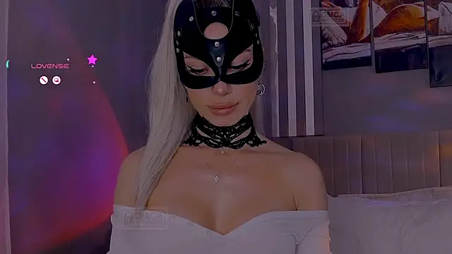 black cat-11 online show from February 10, 11:31 pm