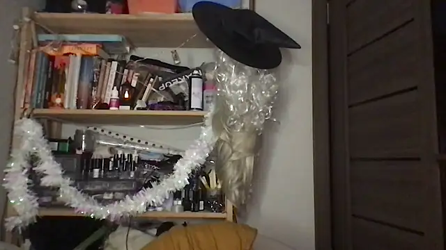 Yuna5343 online show from January 6, 8:23 pm