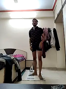 Snapshot of Ritesh08679 chatting on February 1, 5:50 am Ritesh08679 online show from February 1, 5:50 am