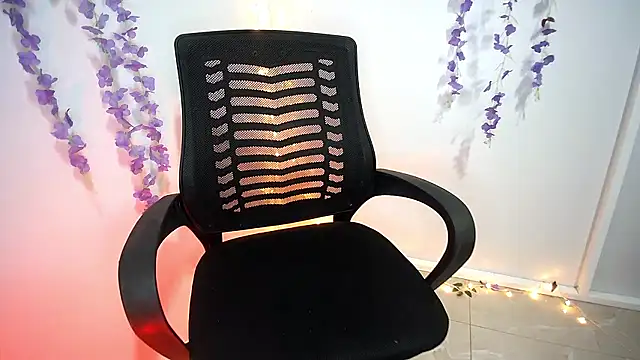 Snapshot of Cute_anjaliii chatting on January 11, 9:36 am Cute anjaliii online show from January 11, 9:36 am