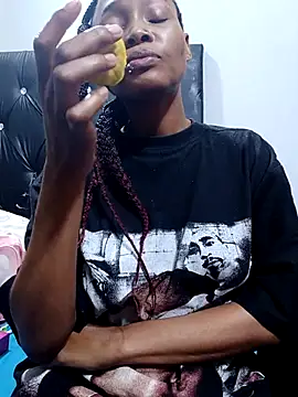 Juicy Candy-Reloaded online show from January 18, 3:16 pm