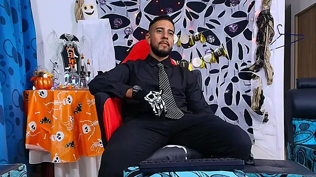 Snapshot of DaveSoldier chatting on November 1, 4:47 am DaveSoldier online show from November 1, 4:47 am