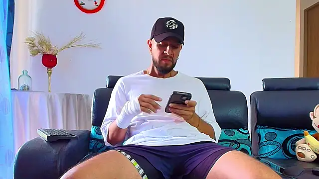 Snapshot of DaveSoldier chatting on January 10, 5:37 pm DaveSoldier online show from January 10, 5:37 pm