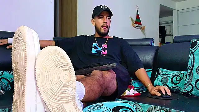 Snapshot of DaveSoldier chatting on January 15, 5:01 am DaveSoldier online show from January 15, 5:01 am