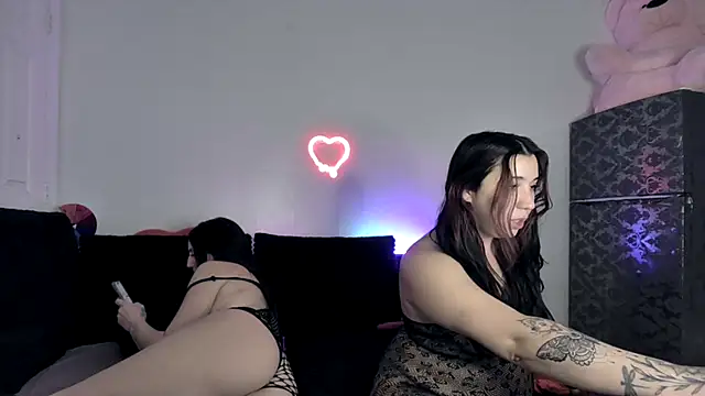 Snapshot of nina_lovez chatting on November 22, 4:22 am nina lovez online show from November 22, 4:22 am