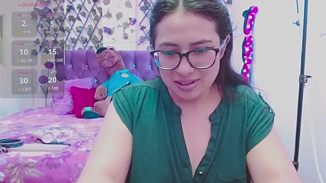 Snapshot of Estrella__sex chatting on September 28, 8:25 pm Estrella sex online show from September 28, 8:25 pm