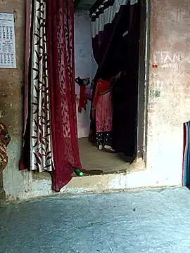 heena3355 online show from November 29, 4:04 am