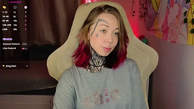 bunnykellyyy online show from May 6, 6:08 am