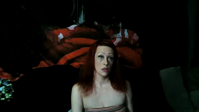 Snapshot of Splash_Queen420 chatting on October 20, 4:24 am Splash Queen420 online show from October 20, 4:24 am