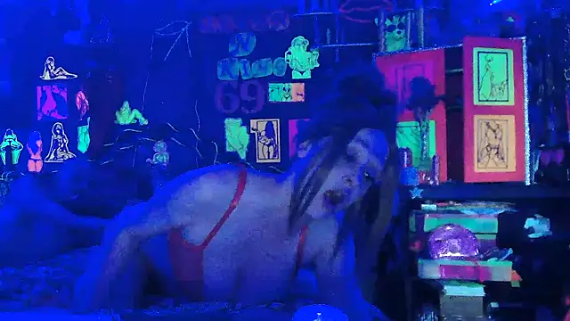 Splash Queen420 online show from May 2, 5:51 pm