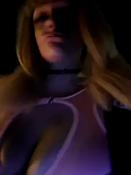 Splash Queen420 online show from May 24, 3:00 am