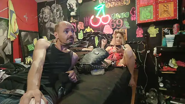 Splash Queen420 online show from July 3, 8:59 pm