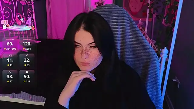 Snapshot of Dark_Shine chatting on November 21, 6:34 am Dark Shine online show from November 21, 6:34 am