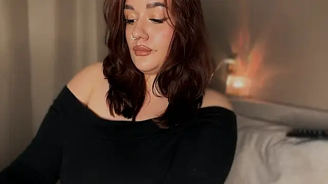 Snapshot of MissAdena chatting on May 16, 7:34 pm MissAdena online show from May 16, 7:34 pm
