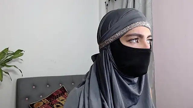 Snapshot of jade_nassar chatting on September 27, 10:37 pm jade nassar online show from September 27, 10:37 pm