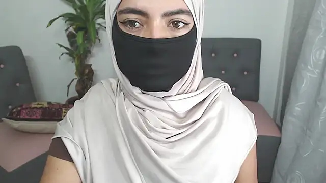 Snapshot of jade_nassar chatting on September 29, 11:42 pm jade nassar online show from September 29, 11:42 pm