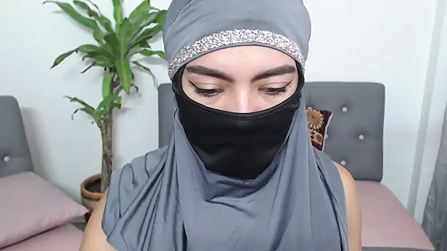 Snapshot of jade_nassar chatting on October 14, 7:47 pm jade nassar online show from October 14, 7:47 pm