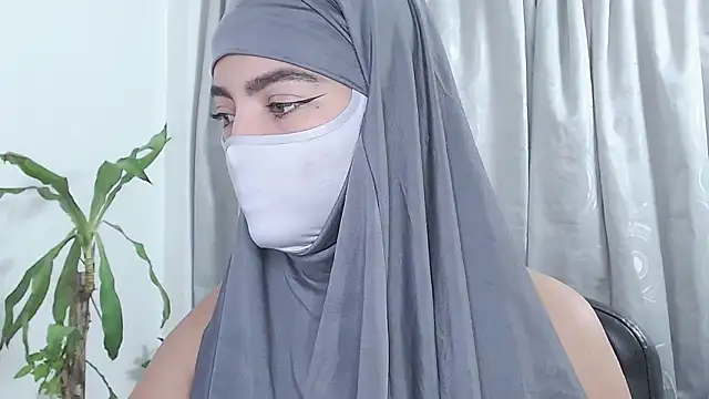 jade nassar online show from February 12, 6:03 pm