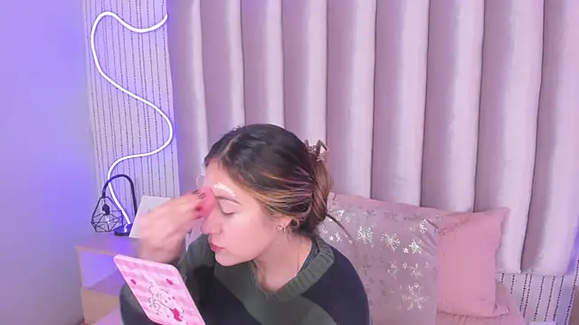 SamanthaPeachss online show from November 22, 12:15 pm