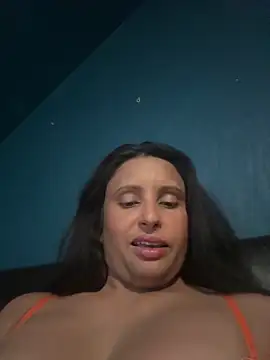 Angelaarayexx online show from April 30, 1:17 pm