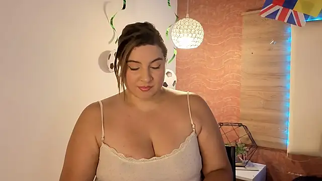 Snapshot of AgnesIvanova chatting on June 23, 6:17 pm AgnesIvanova online show from June 23, 6:17 pm