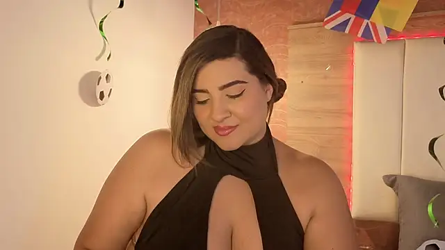 Snapshot of AgnesIvanova chatting on June 25, 6:34 pm AgnesIvanova online show from June 25, 6:34 pm