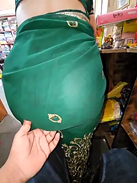 indianhotwife639 online show from November 26, 5:19 am