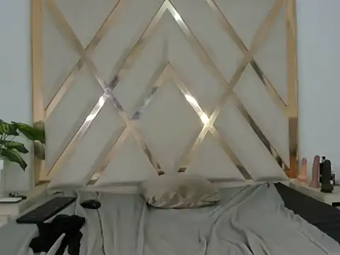 arielasm online show from January 5, 5:27 pm