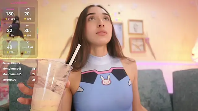 LoonaNyx online show from October 28, 11:40 pm